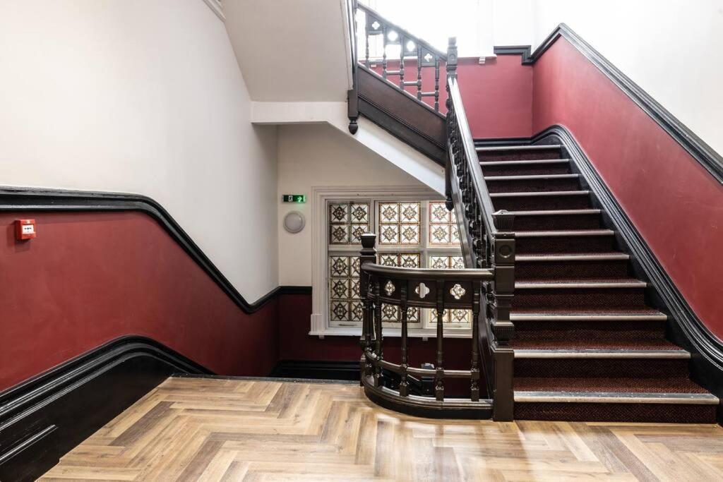 The Pocklington - The Golden Mile Suite Leicester Extérieur photo