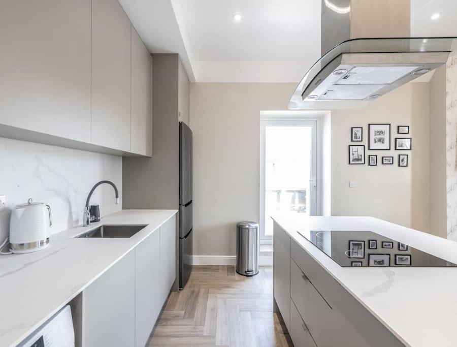 The Pocklington - The Golden Mile Suite Leicester Extérieur photo
